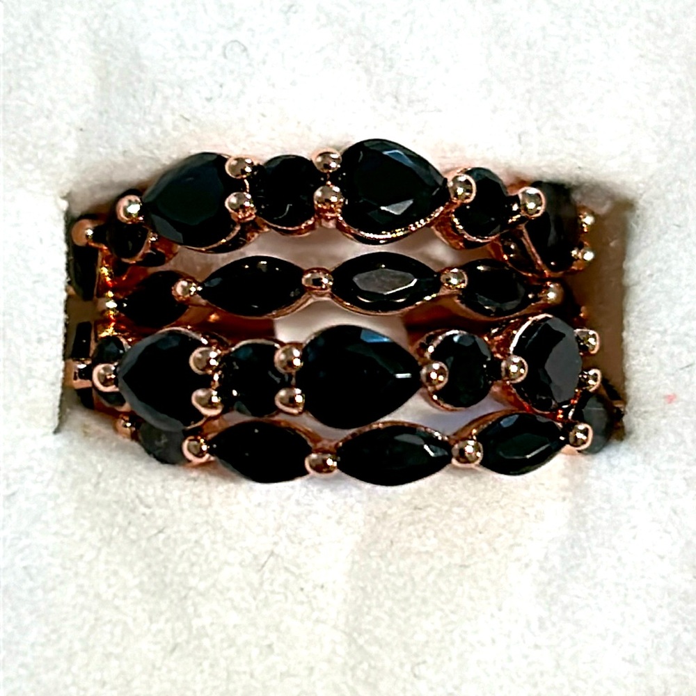 Bomb party black onyx ring